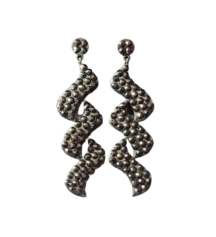 Naomi Hematite Dangle Earrings 